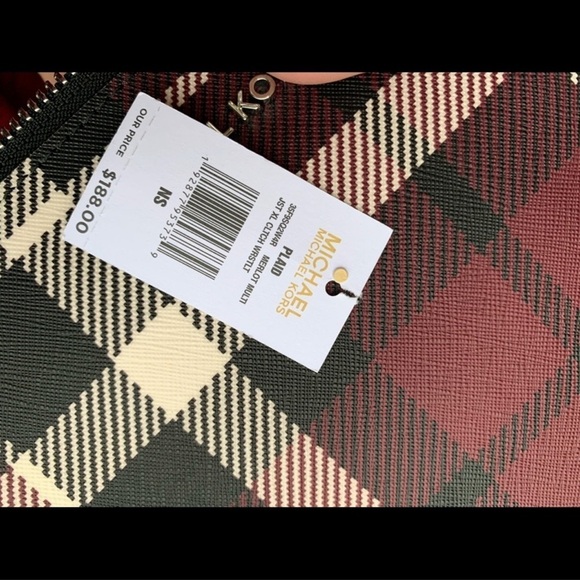 Michael Kors XL Clutch Wristlet check Merlot Plaid Mini Studs - Picture 8 of 8